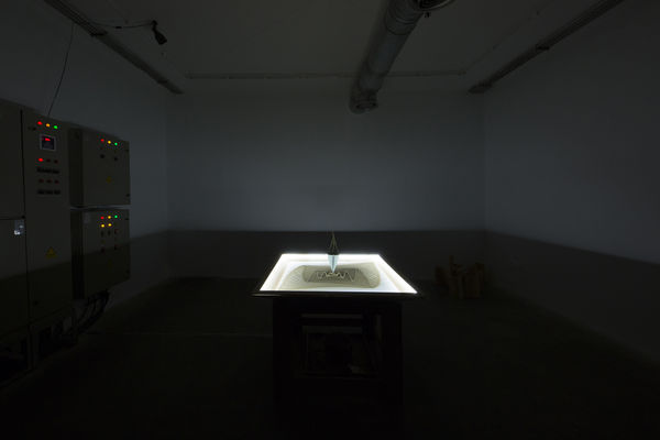 Mirhadi Mahabadi Chi Shi Electric Lowres 04