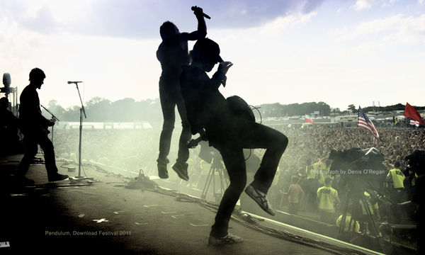 Pendulum on stage Download Festival