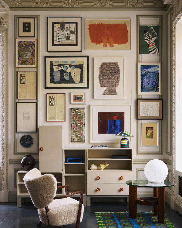 8 HOLLAND STREET SALON 2024