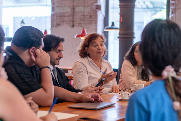 Entrevista a integrantes del museo, Nacimiento: Miradas en el tiempo en el MAPI, Uruguay