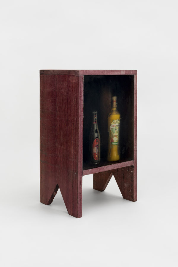 Paulo Nazareth CRIADO MUDO [Ou despensa] Mulatt-Baianinha, 2021 resina, objetos diversos e madeira [resin, various objects and wood] 61.5 x 34.5 x 29.5 cm 24 1/4 x 13 5/8 x 11 5/8 in (22401)