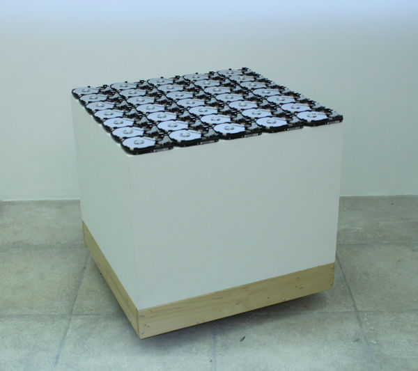 Schmitt Mathieu 35 Hard Drive Speakers Playing The Voice Record Of Their Own Title Expanded To The Length Of The Exhibition 2014