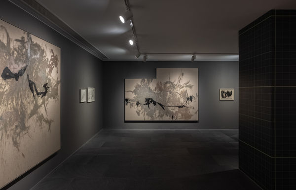 Galerie Du Monde Michael M Ller Installation View 4