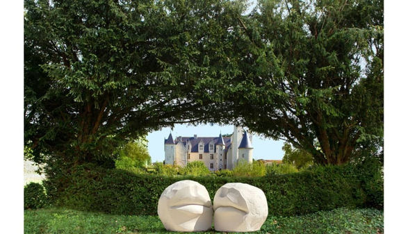 « The Kiss », œuvre de Laurent Pernot, symbole du jardin courtois et d’amour. © (Photo Adagp Paris)