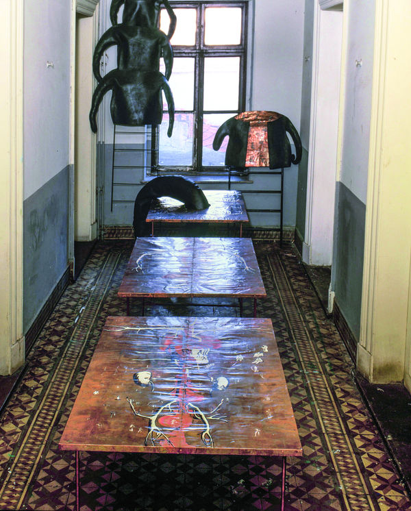 İNCİ EVİNER, Skinless, 1996