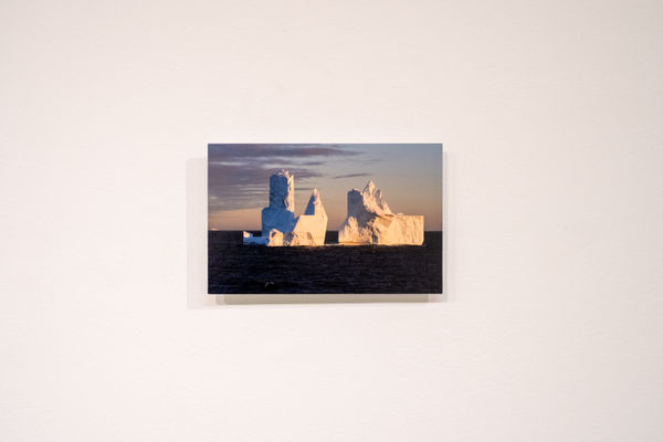 Hugo Livet 'Derive (Serie)'