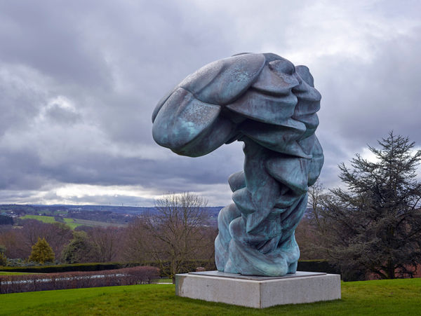 Tony Cragg, Tommy, 2013, Bronze, 3600 X 2900 X 2200mm. Photo: Michael Richter