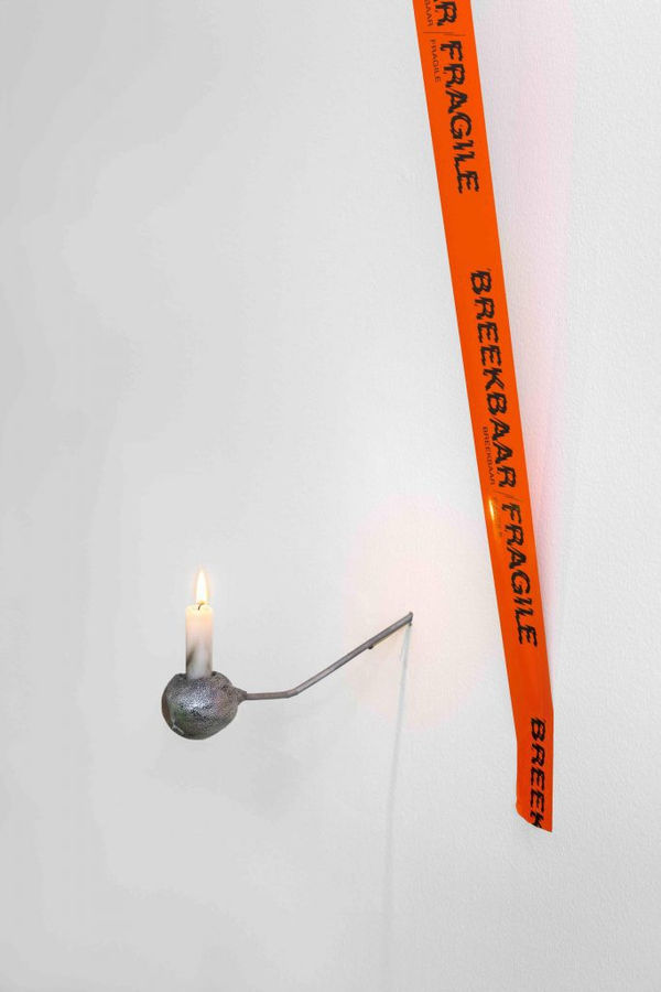 19F2Cd1B66F964557Afbe276Cabe97Edj 683X1024