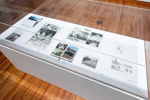 Installation image of Pat Perry's work at the Fort Wayne Museum of Art