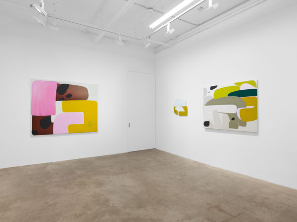 Belcourt Hug Installview Medium 4