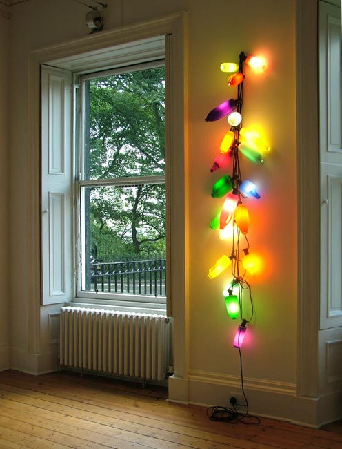 Walldela IV 2006 20 plastic bottles, low energy lamps, cable variable