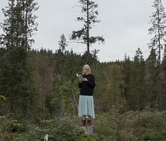 Still from 'Future Library, A Century Unfolds'. Colour video projection, sound, 26 mins. Film commissioned by National Galleries of Scotland with support from the Future Library Trust, 2019. A film by MIND THE FILM.