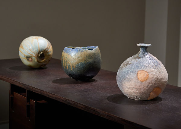 Hiroshi Goseki 1988-presentHiyama Bizen Jar Ceramic H7 1/4 x W8 x D8 in H18.5 x W20.3 x D20.3 cm (C24252NP) Hiroshi Goseki 1988-presentBlack Yohen Pot Ceramic H6 7/8 x W8 1/8 x D8 1/8 in H17.5 x W20.5 x D20.5 cm (C24352) Shion Tabata 1947-presentIga Flower Vase Ceramic H9.5 x W9 in H24.13 x W22.86 cm (C25183)