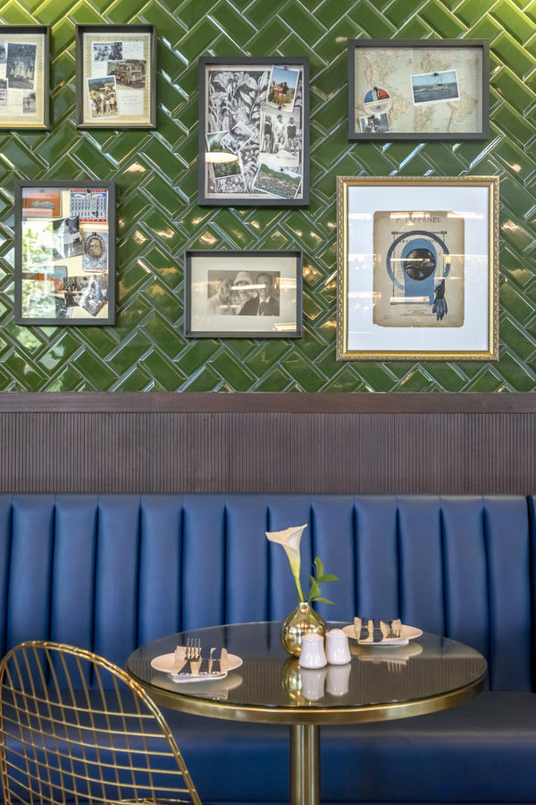 Installation view of the group show Fest&iacute;n de Arte #20, presented by Isabel Croxatto Galer&iacute;a at Hotel Bidasoa in Santiago, Chile. November 2018. Photo: Sebasti&aacute;n Gonz&aacute;lez.