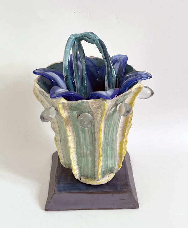 Flor con frutos de cristal