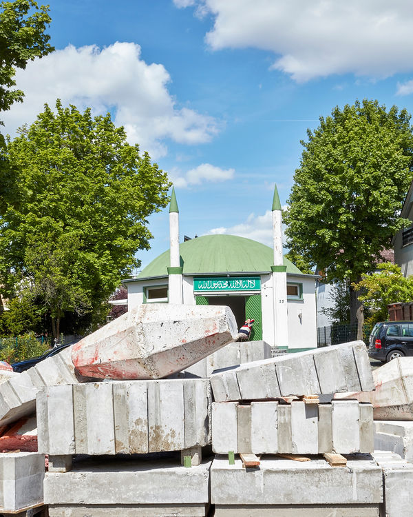 Jan De Cock Exhibition, Everything For You Frankfurt am Main, Sculpture Occupy Main Street