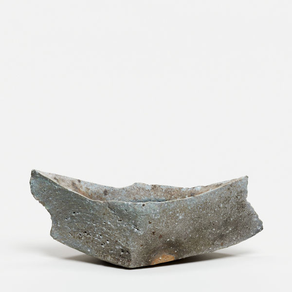 Yasuhisa Kohyama #022057 Kaze (Wind), Vase, 2019 Steinzeug, Anagama-Brand 11,5 x 28,5 x 10 cm