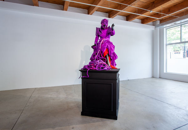 Marysibandeunhandmedemonprelim835 3