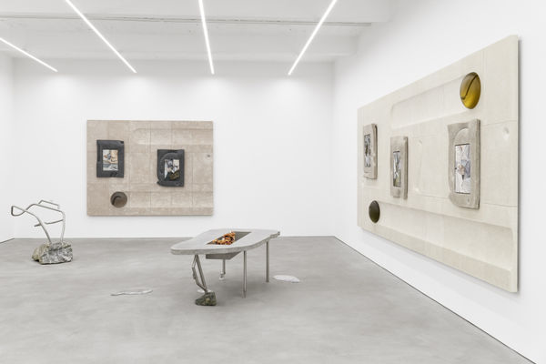 exhibition view, Nest, Klára Hosnedlová, Kraupa-Tuskany Zeidler, Berlin 2020