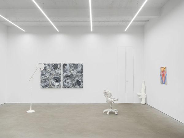 Play The Red Line, exhibition view, Kraupa-Tuskany Zeidler, Berlin, 2025