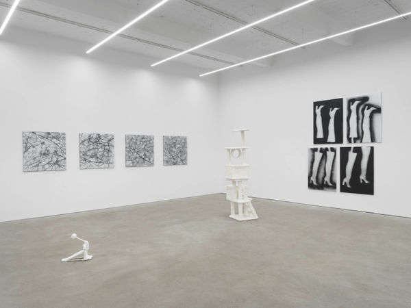 Play The Red Line, exhibition view, Kraupa-Tuskany Zeidler, Berlin, 2025