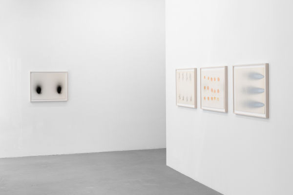 Installation View Michael Venezia Spray Paintings 2023 Dirk Tacke 13 Von 55