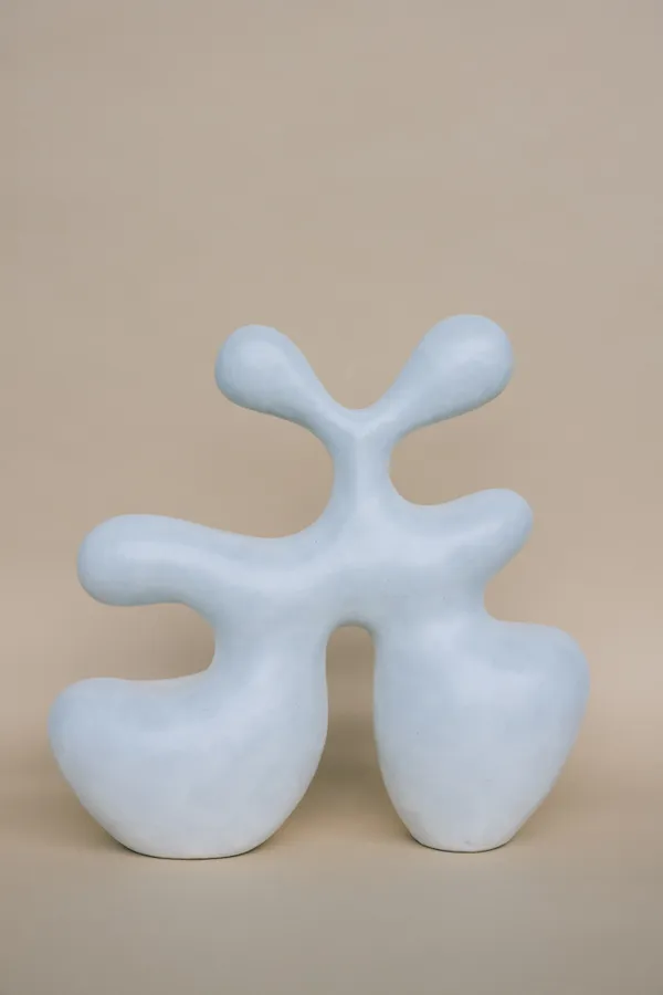 Spark | 19 x 15.5 x 5 inches