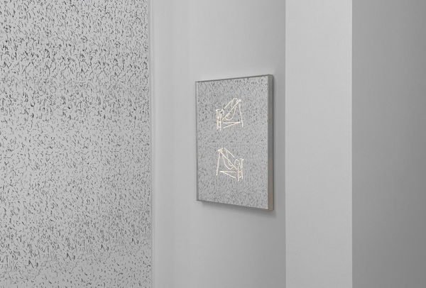 Tom Blake: holding leaves (index).