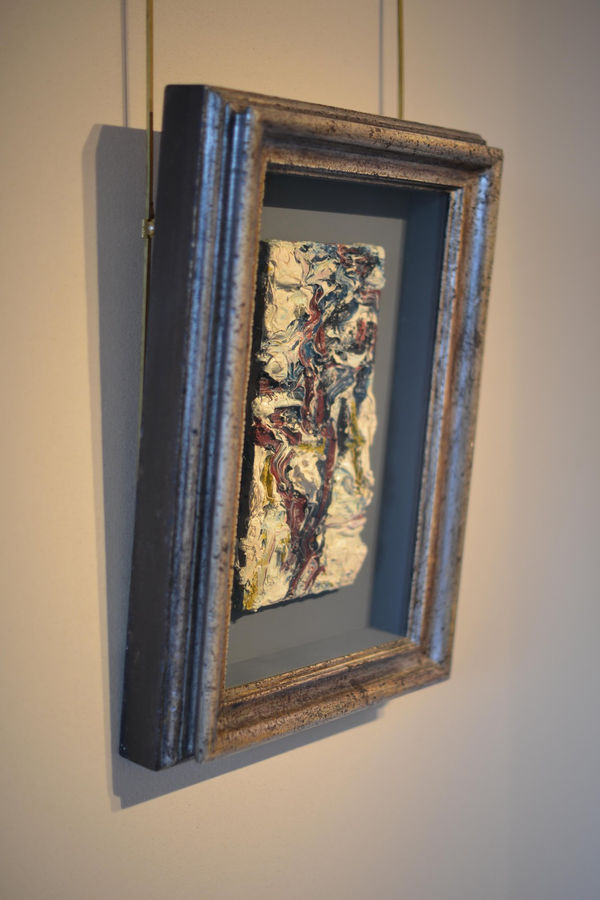 All of the works in this exhibition were kindly loaned from private collections.