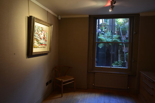 All of the works in this exhibition were kindly loaned from private collections.