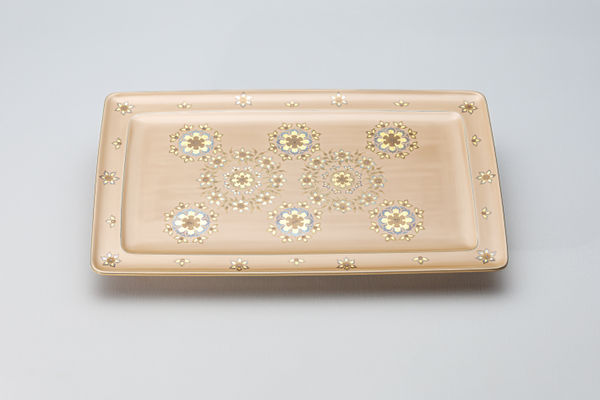 Mizushiri Kota, Food Vessel in Design with Maki-e “Tenpyo Pattern”, 2019