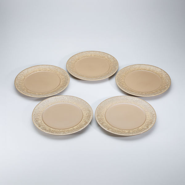 Mizushiri Seiho, Plate in Design with Chinkin “Cloud-and-Brocade Pattern” (set of 5), 2018