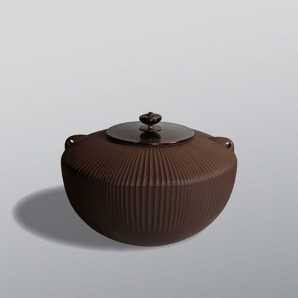 Hata Shunsai III, Tea Kettle with Octagonal Design, 2020