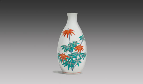 Sakaida Kakiemon XV , Nigoshide White Sake Bottle with Bamboo Design, 2016