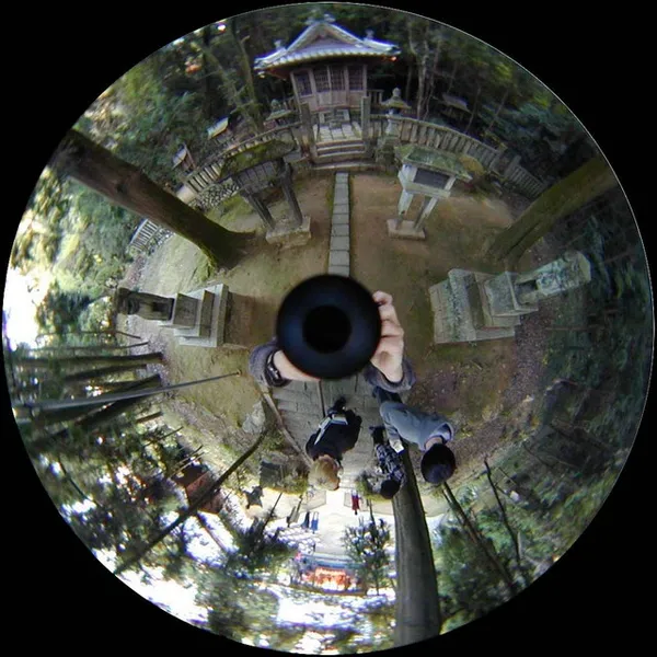 Luc Courchesne, 00/11/23-5 (Gifu City), still photograph from the Panoscopic Journal, 2000-2002, archival digital print and rotational device mounted under glass, 25 cm diam. edition of 6