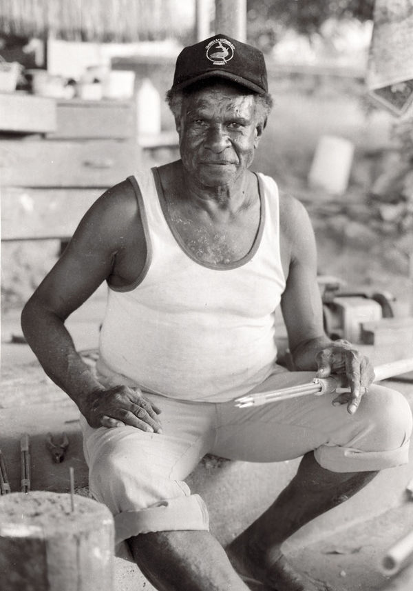 Wilfred Aniba making fishing spears Thursday Island, 1993 Photo by Michael Aird