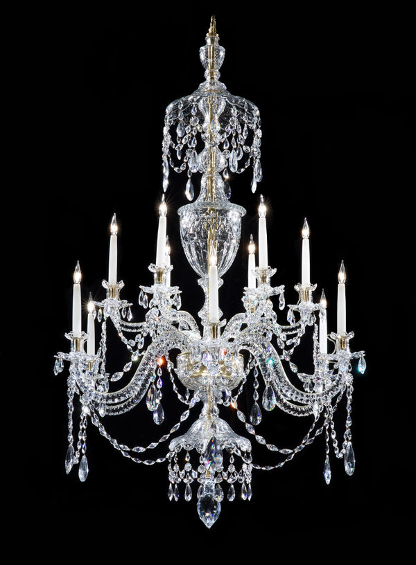 A GEORGE III CHANDELIER ATTRIBUTED TO PARKER & PERRY, English, circa 1780