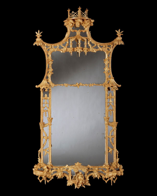 A GEORGE III GILTWOOD MIRROR