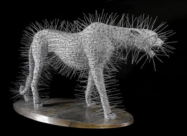 David Mach HRSA, Spike