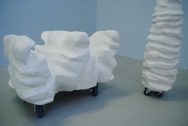 Phoebe Banks, Polystyrene Pals, 2018, sculpture video