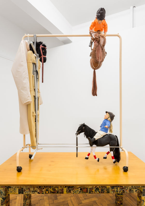 Lou Hubbard, Table Top, 2016