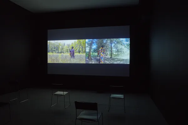 Gibson To Feel Myself Beloved On The Earth Install Still 3