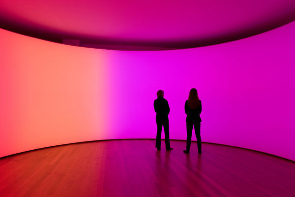 installation image of Eliasson room for all colors
