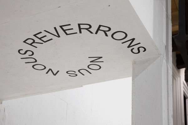 Vue de l'œuvre Nous nous reverrons de l'artiste contemporain Laurent Lacotte dans l'atelier TCHIKEBE à Marseille