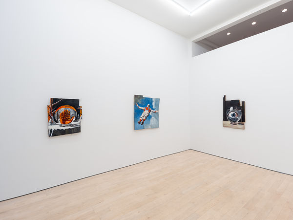 Oliver Clegg Tennis Elbow 124 Installation View 4