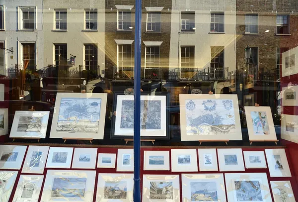 Tpa Beauchamp Place Window