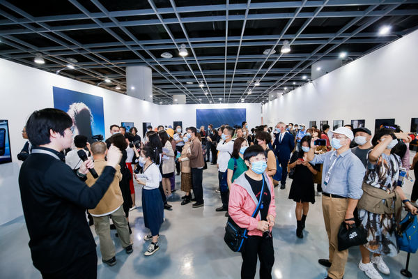 Exhibition Tour Earth Is Not A Global 3