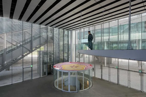 林明弘《再製》展場照，臺中市立美術館，臺中。臺中市立美術館提供，王世邦攝影。 Michael Lin "Processed", insallation view, Taichung Art Museum, Taichung. Courtesy of Taichung Art Museum, photo by ANPIS FOTO.