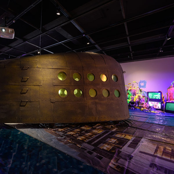 藝術家吳其育、陳敬元現正於關渡美術館參展「 美術館漫遊者—延展實境 」計畫