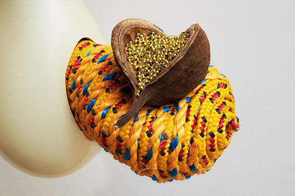 Maria Nepomuceno: Sim reviewed in Candid Magazine